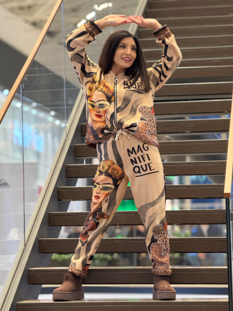 Pantaloni cu imprimeu Frida [3]
