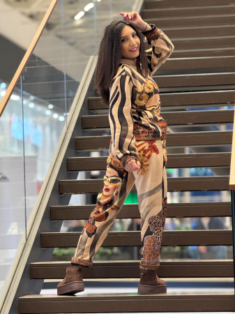Pantaloni cu imprimeu Frida [2]