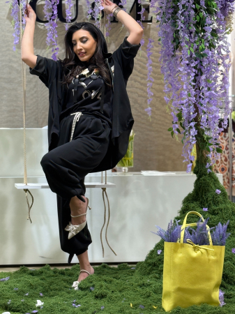 Pantaloni cu snur in talie si fundita legata la glezna [3]