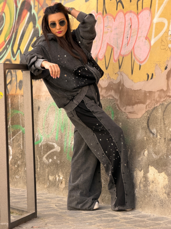 Pantaloni din bumbac cu aplicatii argintii [3]