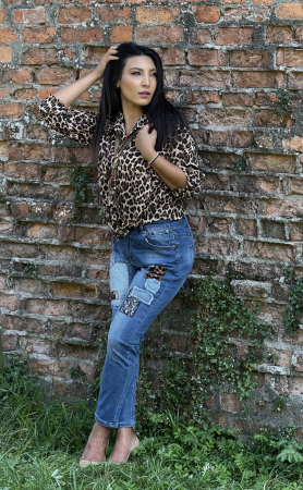 Pantaloni din jeans cu animal print [3]