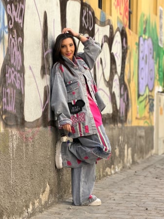 Pantaloni - Pantaloni din jeans cu Mikey si dunga roz