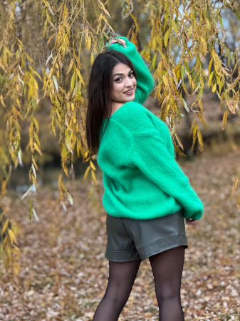 Pantaloni din piele ecologica cu buzunare [2]