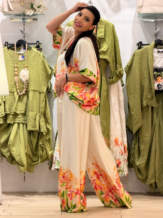 Pantaloni din vascoza cu imprimeu flori rosii [3]