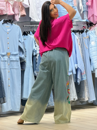 Pantaloni evazati cu broderie [3]