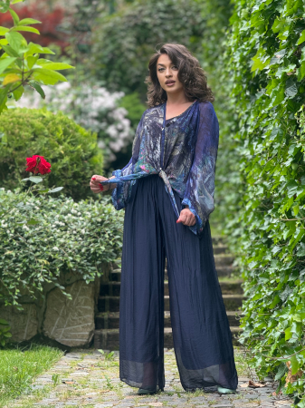 Pantaloni - Pantaloni evazati cu elastic in talie