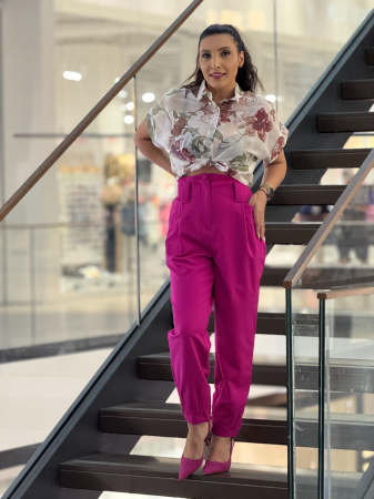Imbracaminte de dama - Pantaloni fucsia cu buzunare supradimensionate