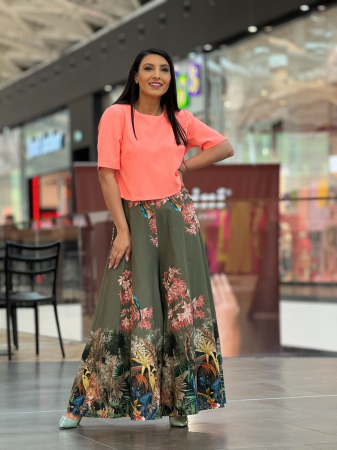 Pantaloni - Pantaloni largi cu imprimeu exotic