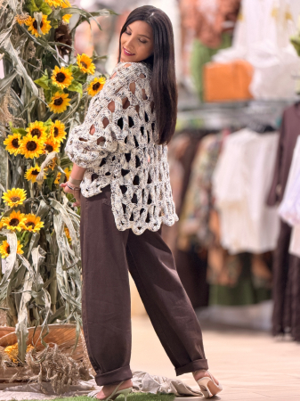 Pantaloni maro tip balloon [2]
