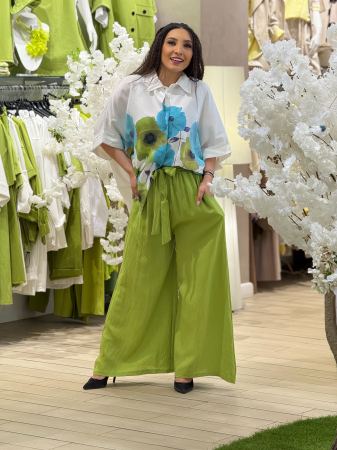 Pantaloni verzi cu buzunare si elastic in talie [3]