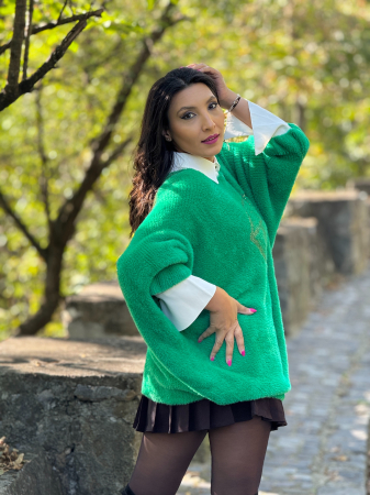 Pulover cu aplicatie diamant din strasuri [5]