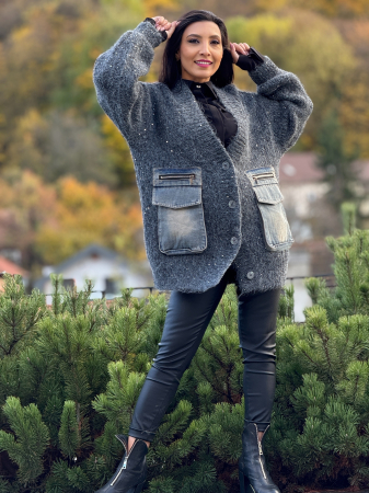 Pulover gri cu sclipici si buzunare din blug [1]