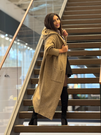 Geci si jachete - Pulover lung de lana cu forme geometrice pe spate