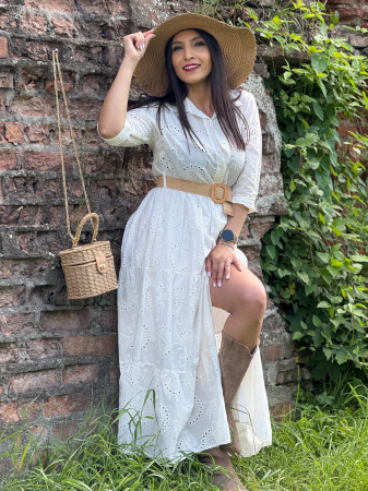 Rochie alba cu broderie si curea in talie [5]