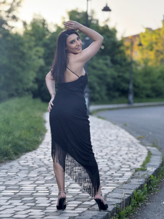Rochii de eveniment - Rochie asimetrica cu franjuri