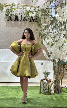 BLACK FRIDAY  DE VARA - Rochie scurta in clos cu maneci lasate