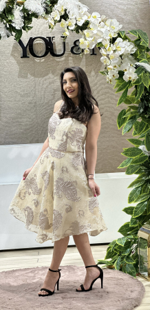 BLACK FRIDAY  DE VARA - Rochie bej in bretele cu strasuri