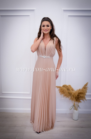 Rochii de eveniment - Rochie bej plisata cu pietricele aplicate