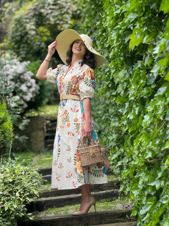 Rochie brodata cu imprimeu floricele si cordon in talie [3]