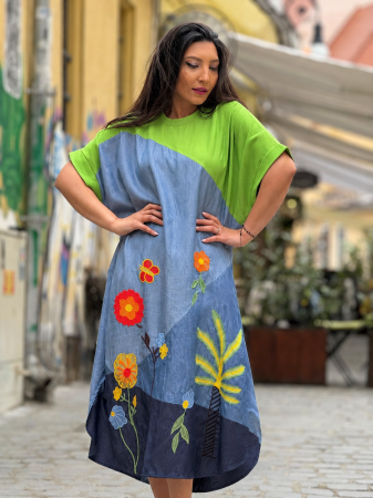 Imbracaminte de dama - Rochie casual oversized cu broderie florala