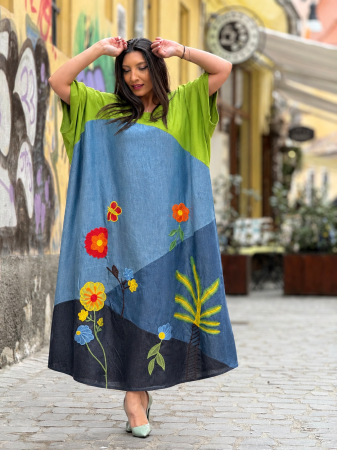Rochie casual oversized cu broderie florala [3]