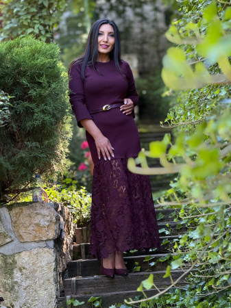 Rochie cu broderie si curea [3]