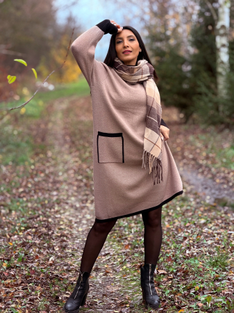 Noutati - Rochie cu buzunare