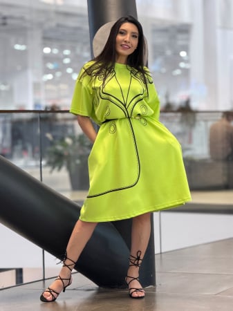 Imbracaminte de dama - Rochie cu detaliu negru tip sacou