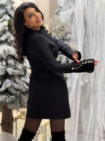 Rochie cu nasturi decorativi [3]