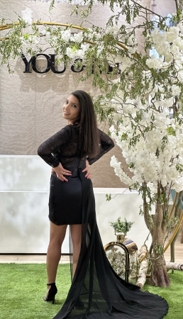 Rochie cu voal asimetric [1]