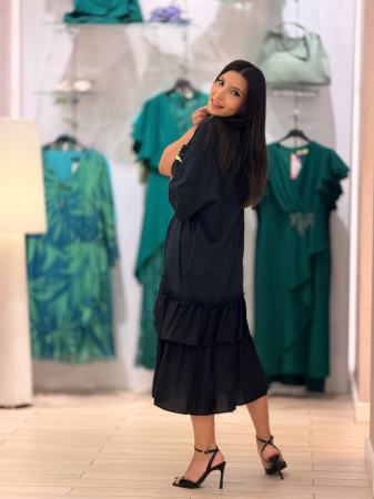 Rochie din bumbac cu flori verzi aplicate pe fond negru [3]