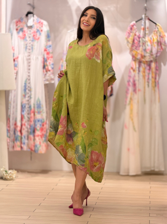 Rochie din in cu flori roz [1]