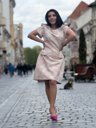 Rochie eleganta cu maneci voluminoase si textura florala [3]