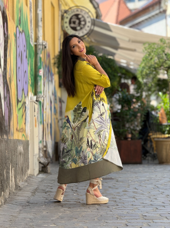 Rochie galbena cu imprimeu tropical [5]