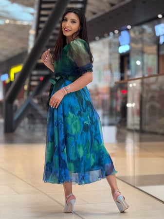 Imbracaminte de dama - Rochie in degradee cu  manecuta