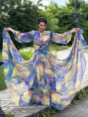 Imbracaminte de dama - Rochie in degradee cu pietricele