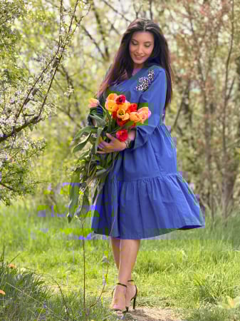 Noutati - Rochie lejera cu volane si decolteu in V cu imprimeu floare