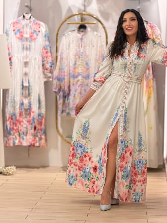 Imbracaminte de dama - Rochie lunga florala cu nasturi si curea in talie