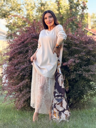 COLECTIA DE TOAMNA - Rochie lunga tricotata cu dantela in partea de jos
