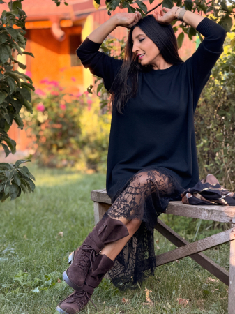 Rochie lunga tricotata cu dantela in partea de jos [3]