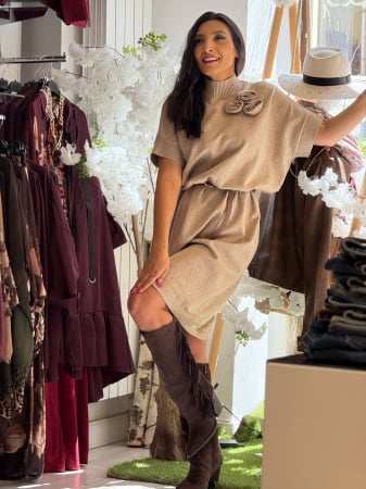 Rochii de zi - Rochie lunga tricotata cu floricele