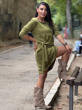 Rochii de zi - Rochie midi cu nod decorativ si detaliu metalic