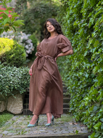 ARTICOL BLOG - Rochie midi lejera cu maneci bufante si cordon