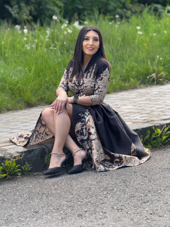 Rochie petrecuta cu detaliu floral [4]
