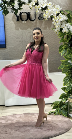 BLACK FRIDAY  DE VARA - Rochie roz cu dantela si pietricele aplicate