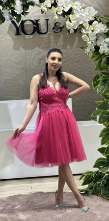 Rochie roz din tulle si dantela cu elastic la spate [2]