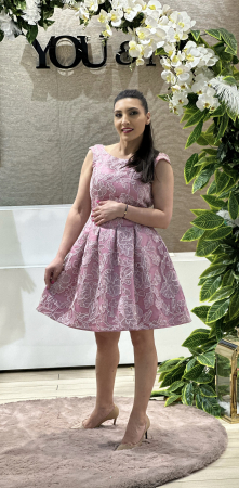 BLACK FRIDAY  DE VARA - Rochie roz si aplicatie din dantela