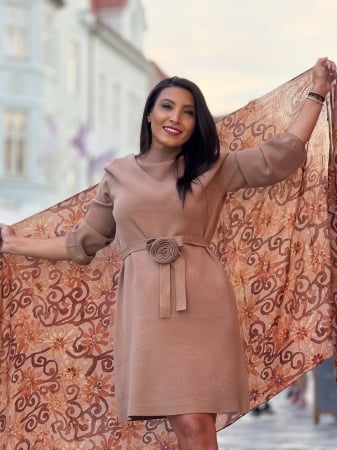 Rochii de zi - Rochie tricotata cu cordon si brosa