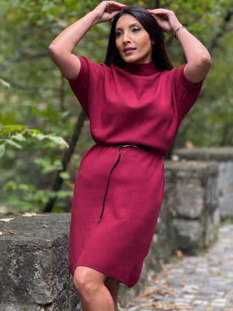 Rochii de zi - Rochie tricotata cu curea
