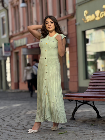 Rochie tricotata fara maneci cu nasturi decorativi si buzunare aplicate [1]